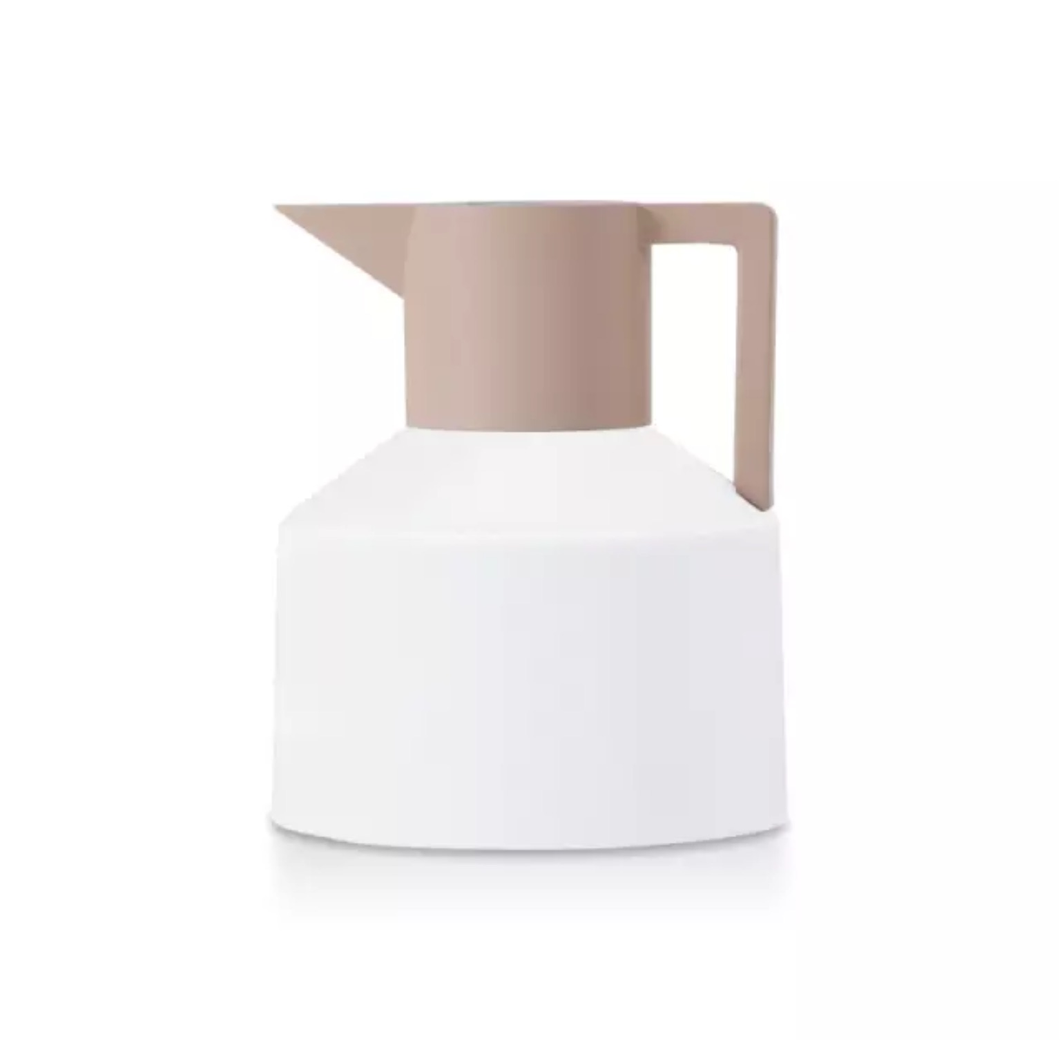 Minimalist thermos jug