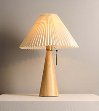 Load image into Gallery viewer,  Vetus Lamp Collection
