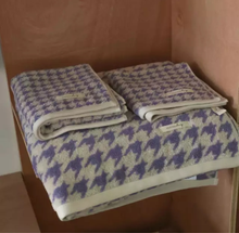 Load image into Gallery viewer, Houndstooth Cotton Towels
