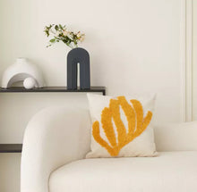 Load image into Gallery viewer, Fern fluff cushion covers
