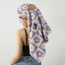 Load image into Gallery viewer, Flower Towels
