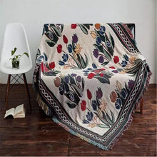 Load image into Gallery viewer, Tulip Throw

