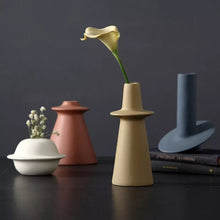 Load image into Gallery viewer, Orbital vases
