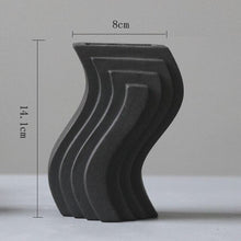 Load image into Gallery viewer, Geo Vases
