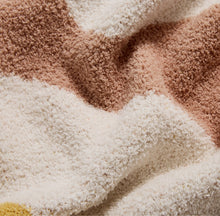 Load image into Gallery viewer, Eggy Blanket
